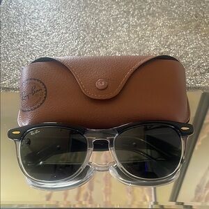 Ray-Ban Grey Eagle Eye Sunglasses w/case